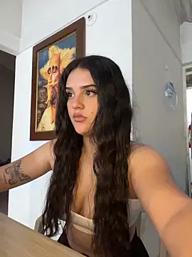 violet-333 online show from June 10, 7:01 pm