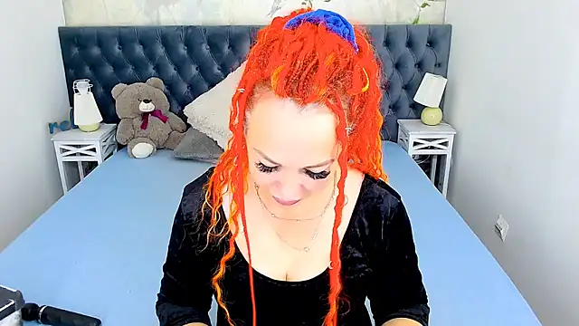 RedHeadBridget online show from September 16, 4:09 am