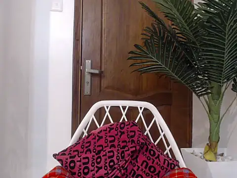 black   ghodess online show from January 14, 8:58 pm