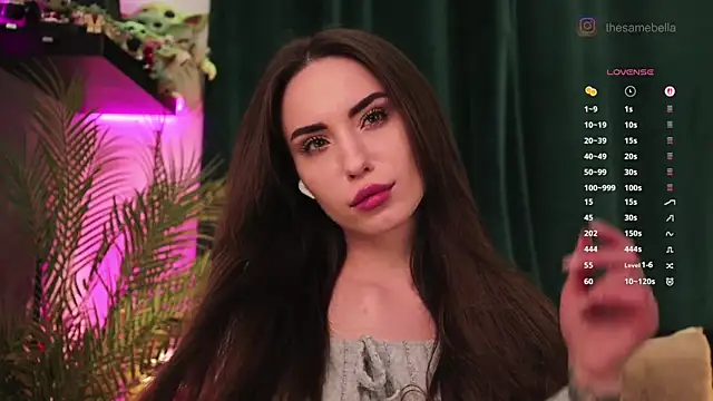 BabyYoda- online show from April 3, 3:10 pm