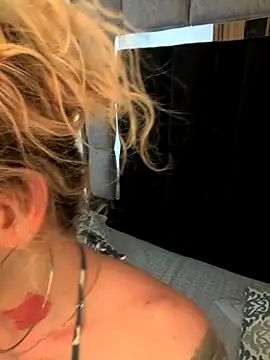 Bonnie vega online show from November 28, 9:07 pm