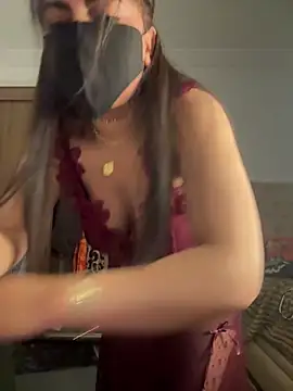Hot-Sarah-arab online show from June 1, 11:27 pm
