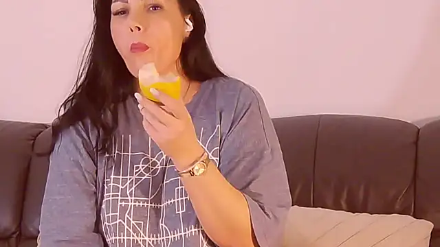 ReiyaRey online show from November 17, 11:16 pm