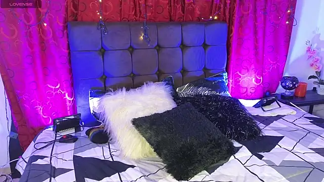 Majuu   online show from October 25, 12:02 pm