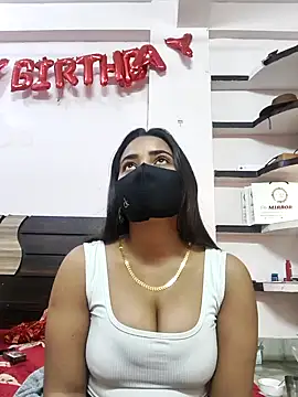 wildbabes online show from January 18, 10:11 am