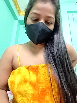 Monalisa Singh online show from October 17, 6:11 pm