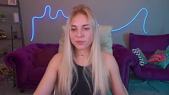 ArishkaLulu online show from November 11, 6:53 am