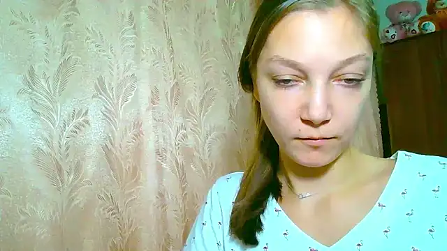 EmillyPlay online show from November 11, 11:18 am