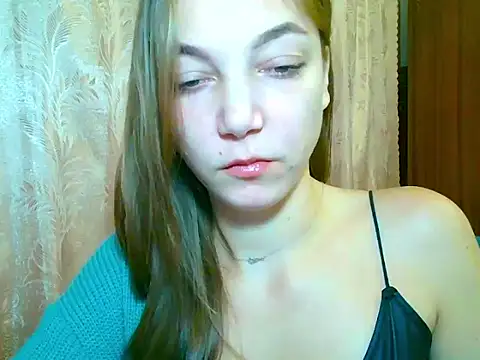 EmillyPlay online show from November 17, 6:58 am