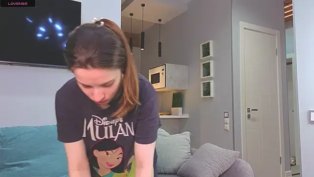 DonnaBurkee online show from November 21, 4:36 am