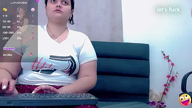 brunnette hot online show from February 20, 11:12 am