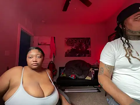 4EVAGLACIERS online show from April 7, 5:31 am