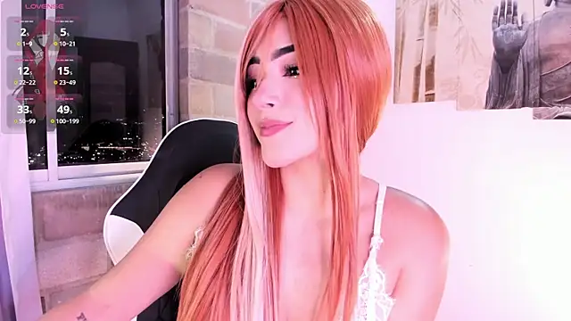 Im Scarlet online show from October 10, 11:31 pm