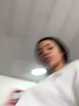 hannahb-e online show from October 15, 6:21 pm