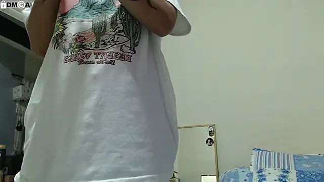 AlinaWoolf  online show from April 9, 6:19 am