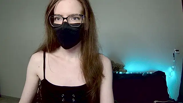 amber candyfloss online show from May 11, 1:40 am
