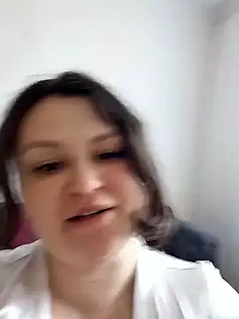 BlackCurly online show from April 25, 2:36 pm