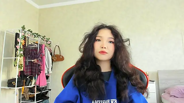 wastforu online show from November 11, 8:33 am