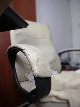 horny roomiess online show from March 10, 2:15 am