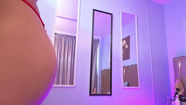 sarah cruzz  online show from February 11, 4:19 pm