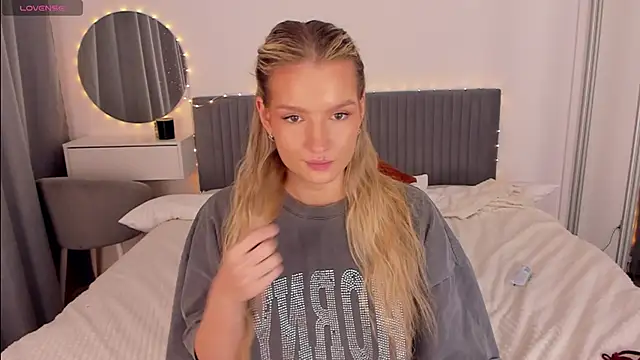 CassieRayss online show from March 14, 2:07 pm