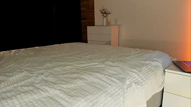 Rachel Rey online show from November 3, 6:34 pm