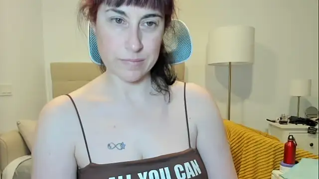 emmita69  online show from February 24, 11:14 pm