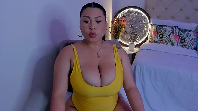 Helleamazing online show from December 5, 3:17 am