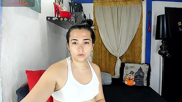 SARAMISHA online show from March 14, 5:03 pm