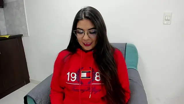 Luna Dumont online show from November 27, 11:24 am