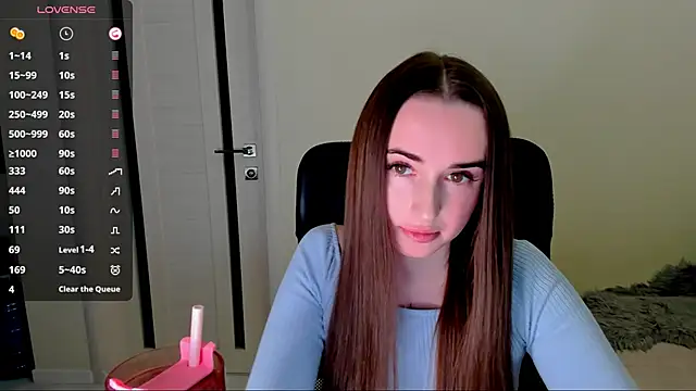 Kimmberr online show from October 15, 4:26 am