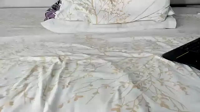 maybelline69 online show from September 11, 10:54 pm