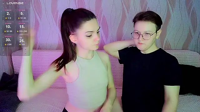  crazy baby  online show from October 27, 8:03 pm