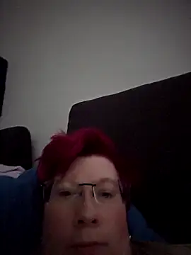 dieGeile0411 online show from October 29, 11:25 am