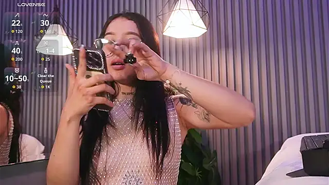 EriKlein online show from January 13, 7:51 pm