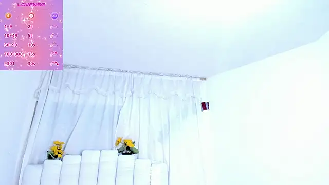 RoxannaBlanche online show from September 12, 12:23 pm