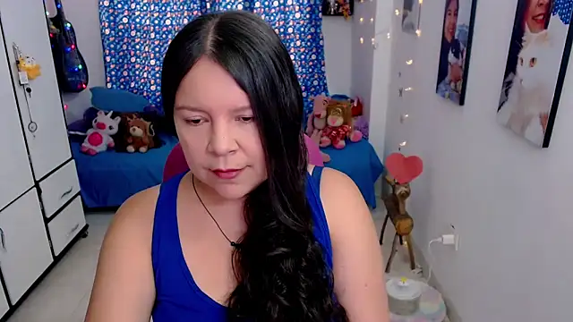 claryssa  online show from March 13, 6:20 pm