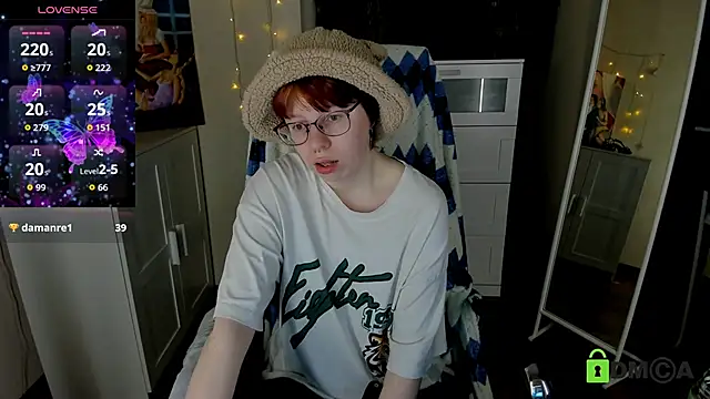 Melissa Wells online show from November 2, 10:35 pm