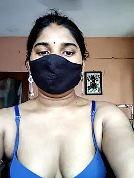 Snapshot of Luv_Adite20 chatting on September 9, 5:18 am Luv Adite20 online show from September 9, 5:18 am