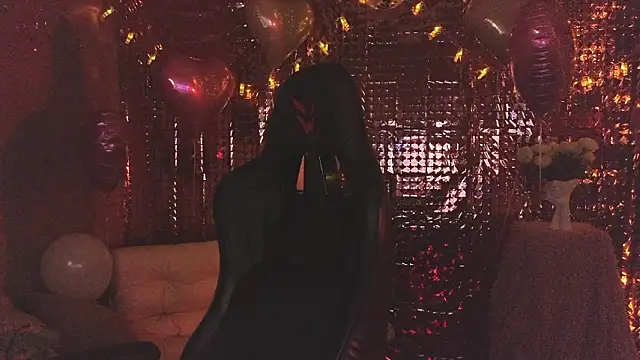 SandraBoyl online show from February 12, 9:22 am