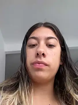 Enyeld ruru online show from December 22, 3:04 pm