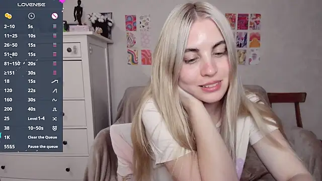 pawpaws online show from October 15, 11:46 am