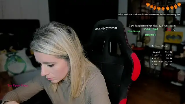 Lisaonthemoon online show from October 9, 8:13 pm