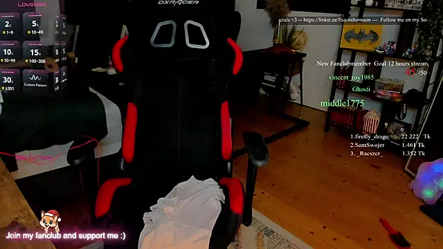 Lisaonthemoon online show from December 18, 9:52 pm