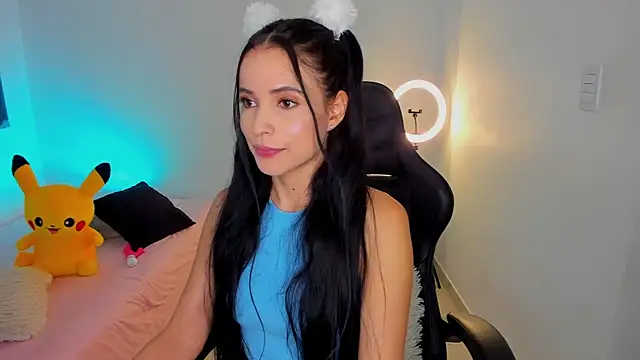 melanyrouse1 online show from April 6, 8:10 pm