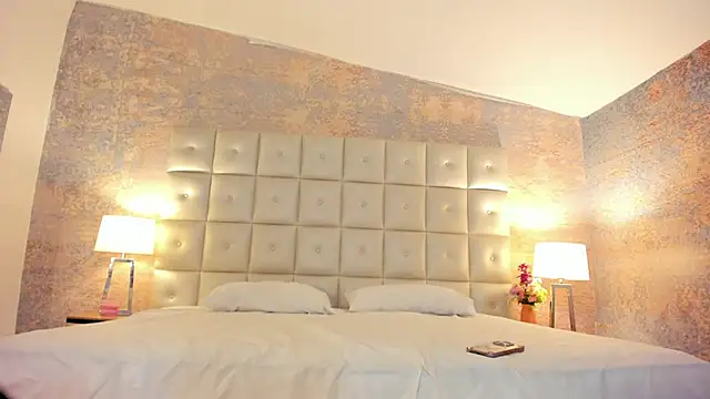 Lezy  online show from March 21, 7:41 pm