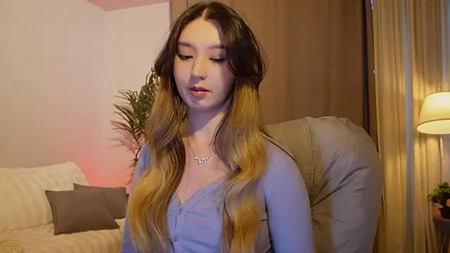 Sarasuo1 online show from September 15, 12:57 pm