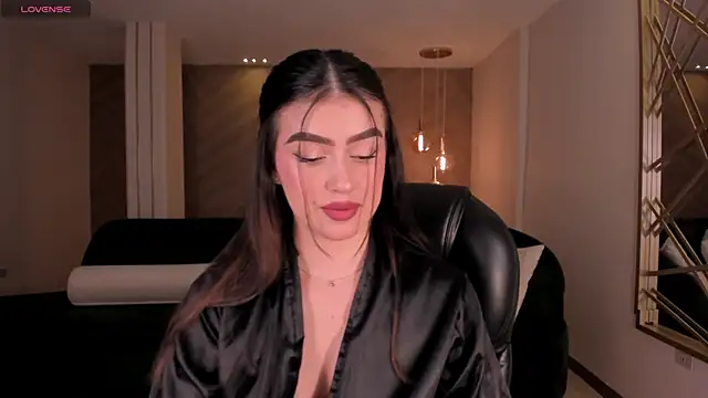 PaulinaSantos  online show from July 16, 8:35 pm