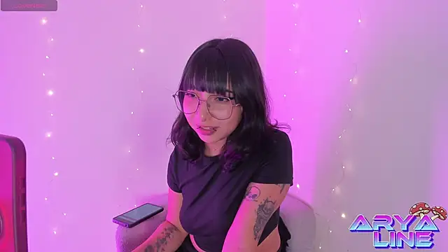 arysUwU online show from February 19, 3:50 am