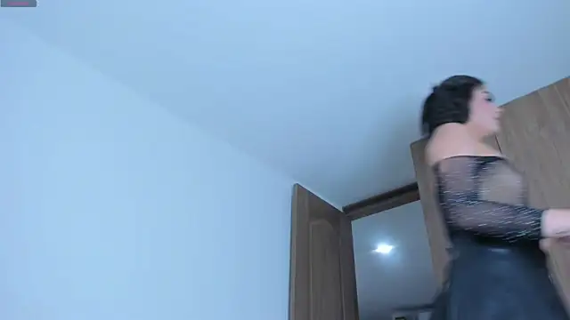 cheryl blossom69 online show from February 25, 1:15 am